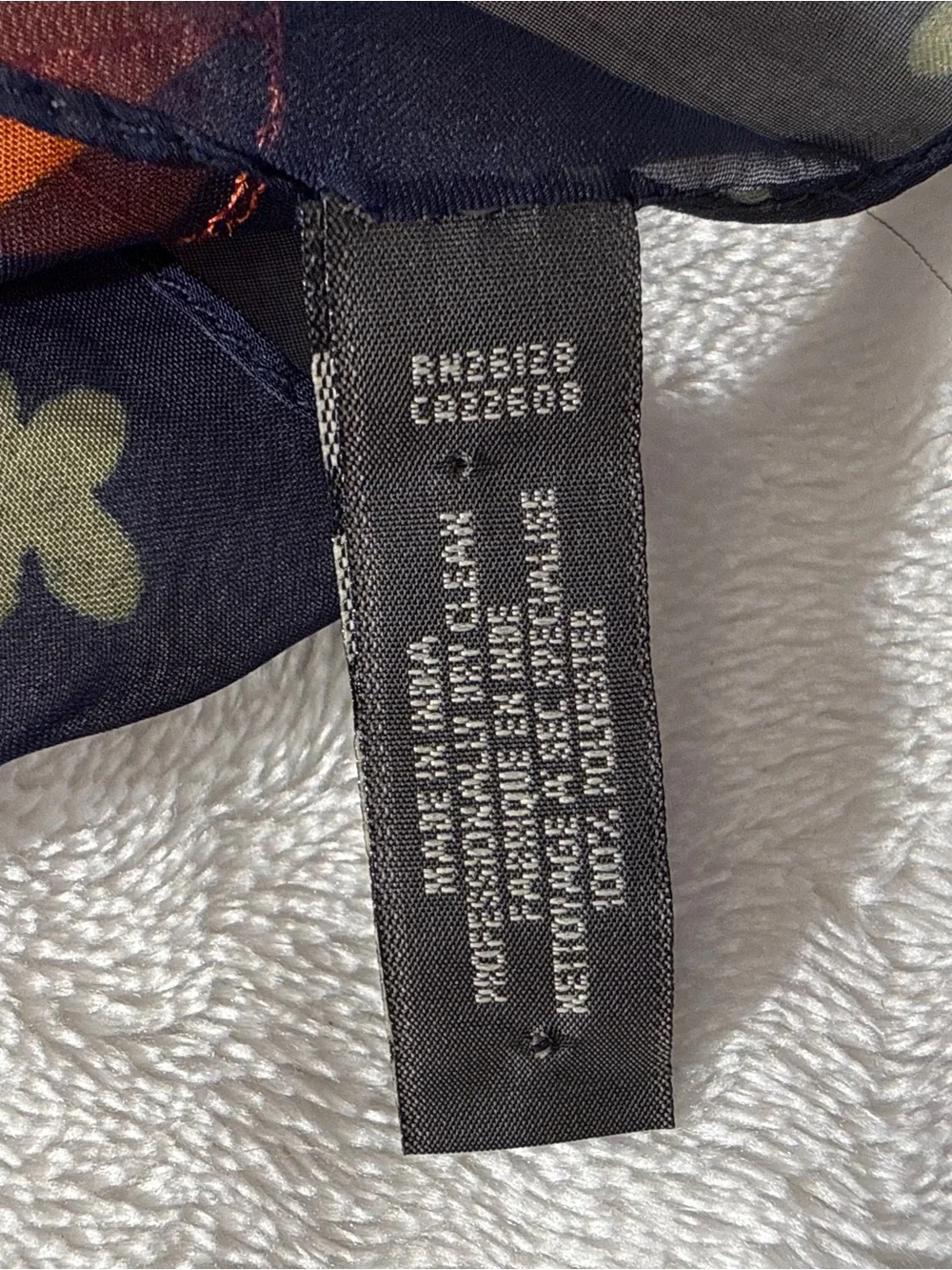 Vintage Echo Fall Leaves Embroidered Square Neck Scarf 21